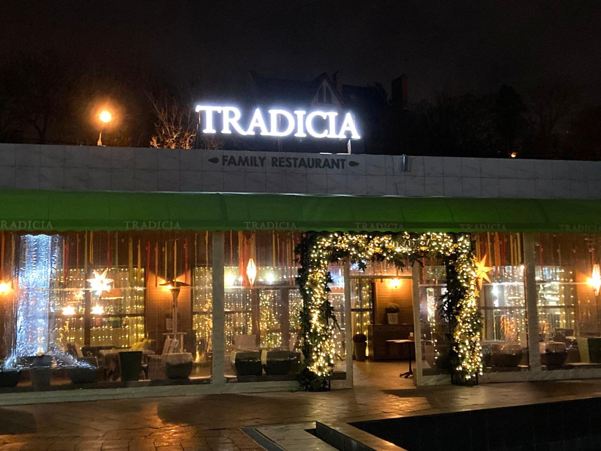 Arcadia Spacious Apartments Odessa Eksteriør billede